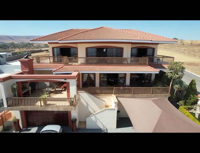 4 BEDROOM HOUSE FOR SALE IN STERKSPRUIT ESTATES